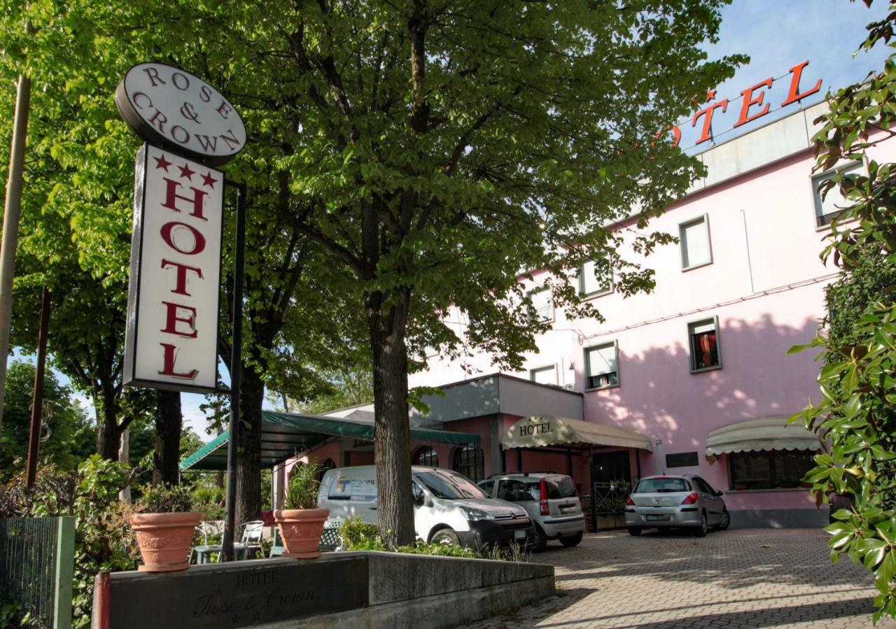 Hotel Rose&Crown Корреджио Экстерьер фото