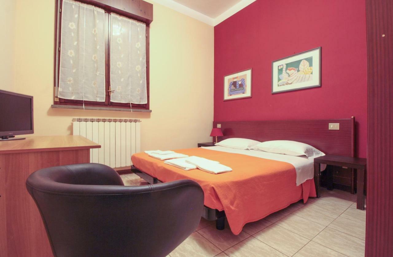 Hotel Rose&Crown Корреджио Экстерьер фото